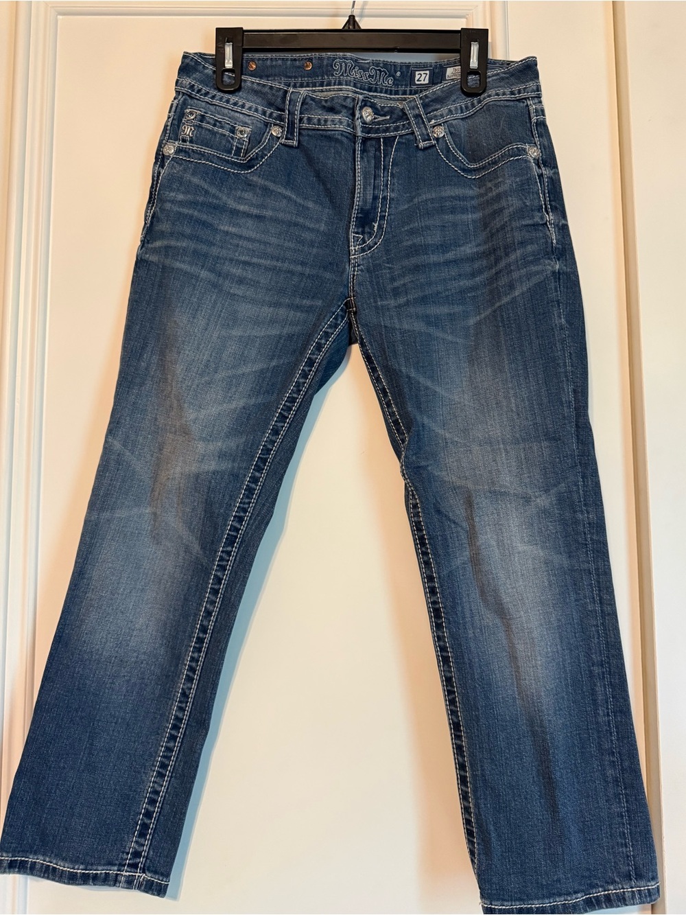 Miss Me Boyfriend Capri Jeans with Studded Pockets JB5501P2 Size 27